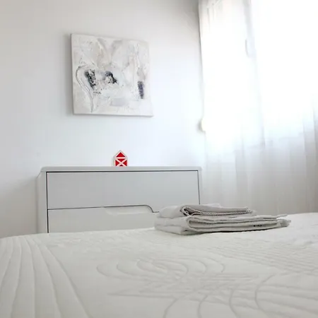 Apartman Mbg Apartment *
