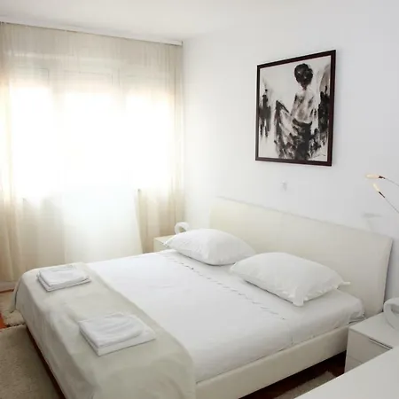 Apartman Mbg Apartment